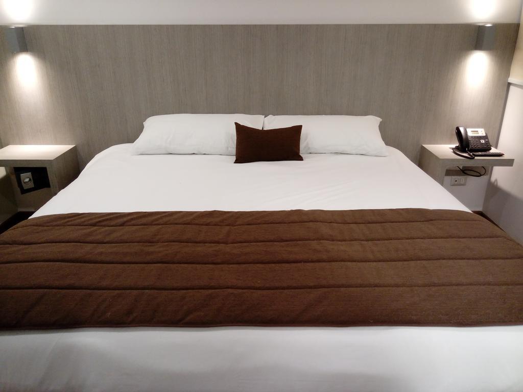 Hotel Elisa Cole 산티아고 외부 사진